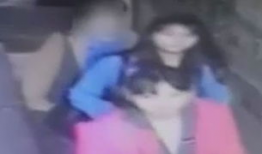 男人摸女人的胸视频,揭秘男人摸女人胸部的惊人真相