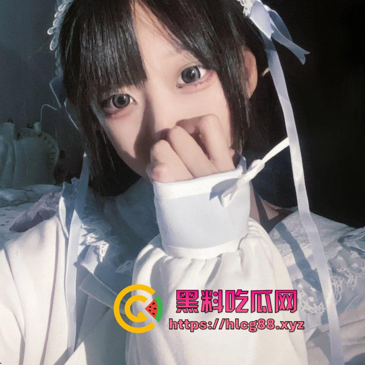 南宁地雷系女萝莉『雪代巴』纯情嫩娃变浪货,被金主老爹捅得嗲穴狂吼,小学妹嗲声淫吼震碎舔狗三观!-2