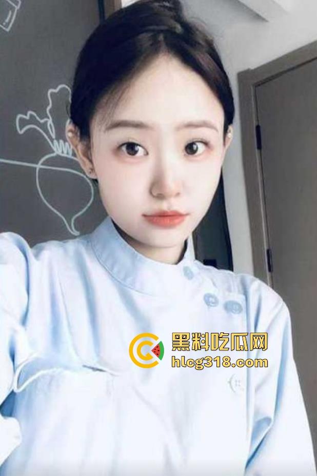 湖南人民医院护士【郑梦】约炮视频曝光，高清露脸激烈性技展示，粉嫩蜜穴被爆操内射！-2